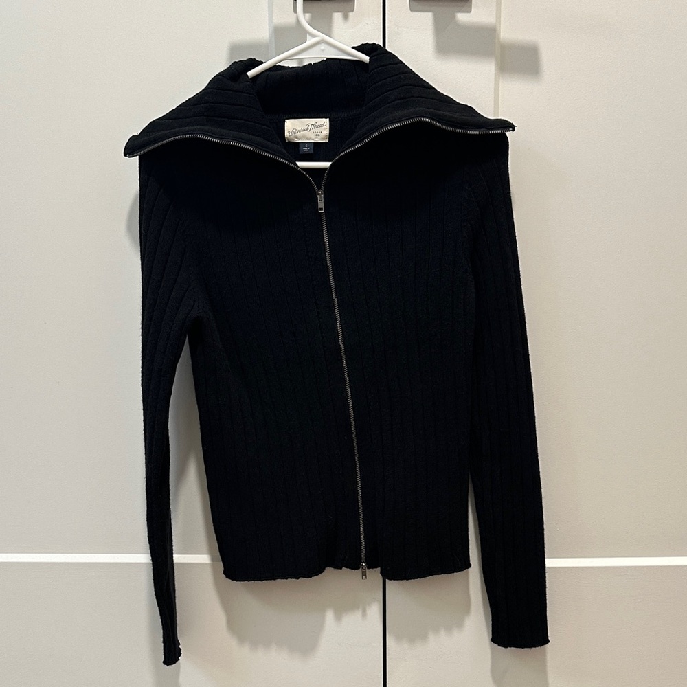 Universal Thread Black Ribbed Zip Sweater